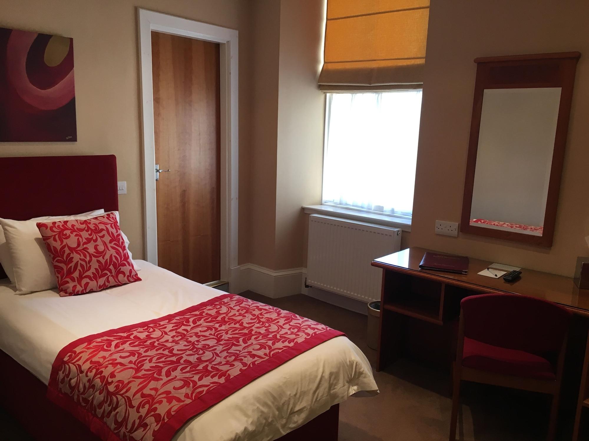 Laichmoray Hotel เอลจิน ภายนอก รูปภาพ