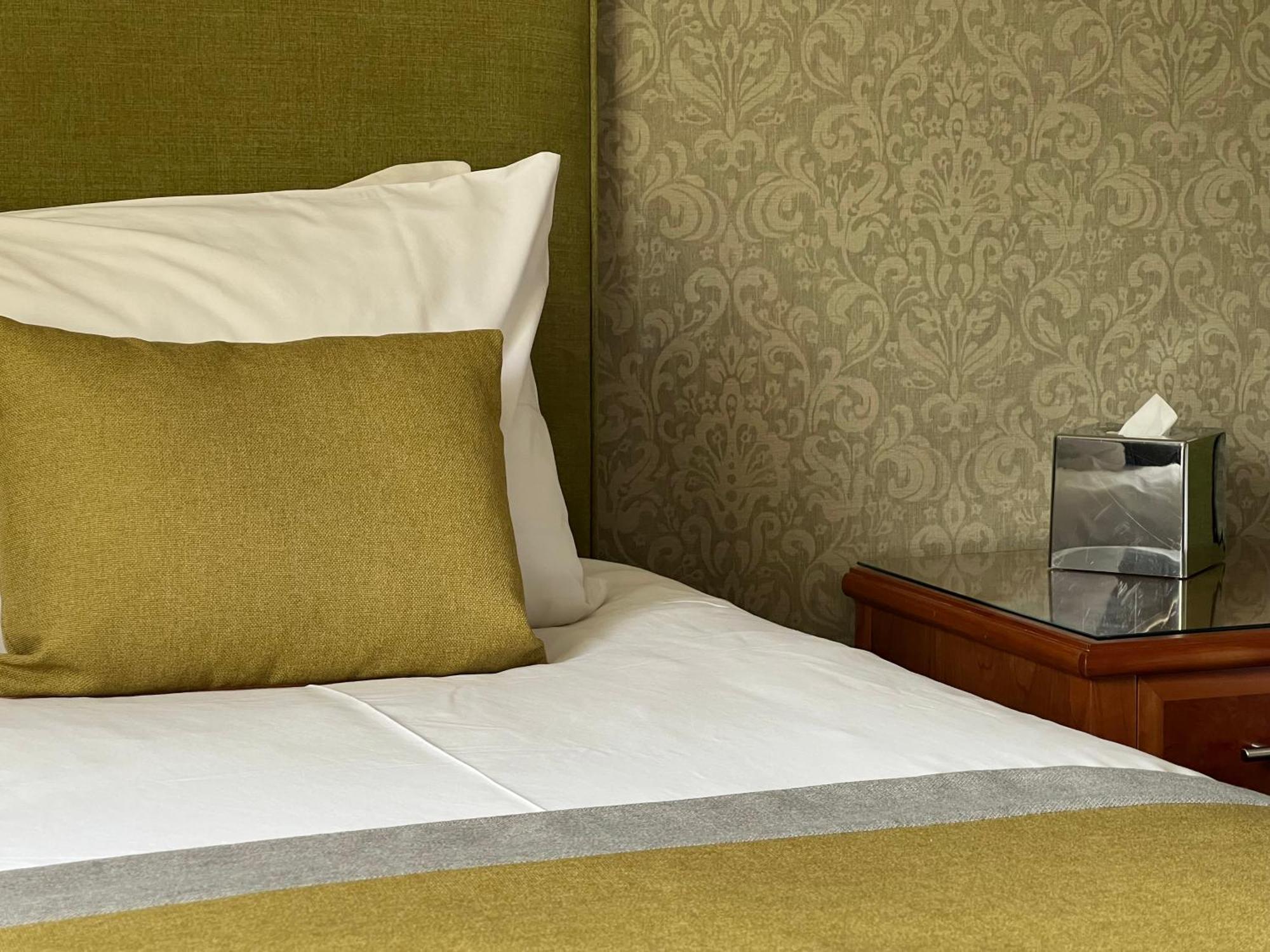 Laichmoray Hotel เอลจิน ภายนอก รูปภาพ